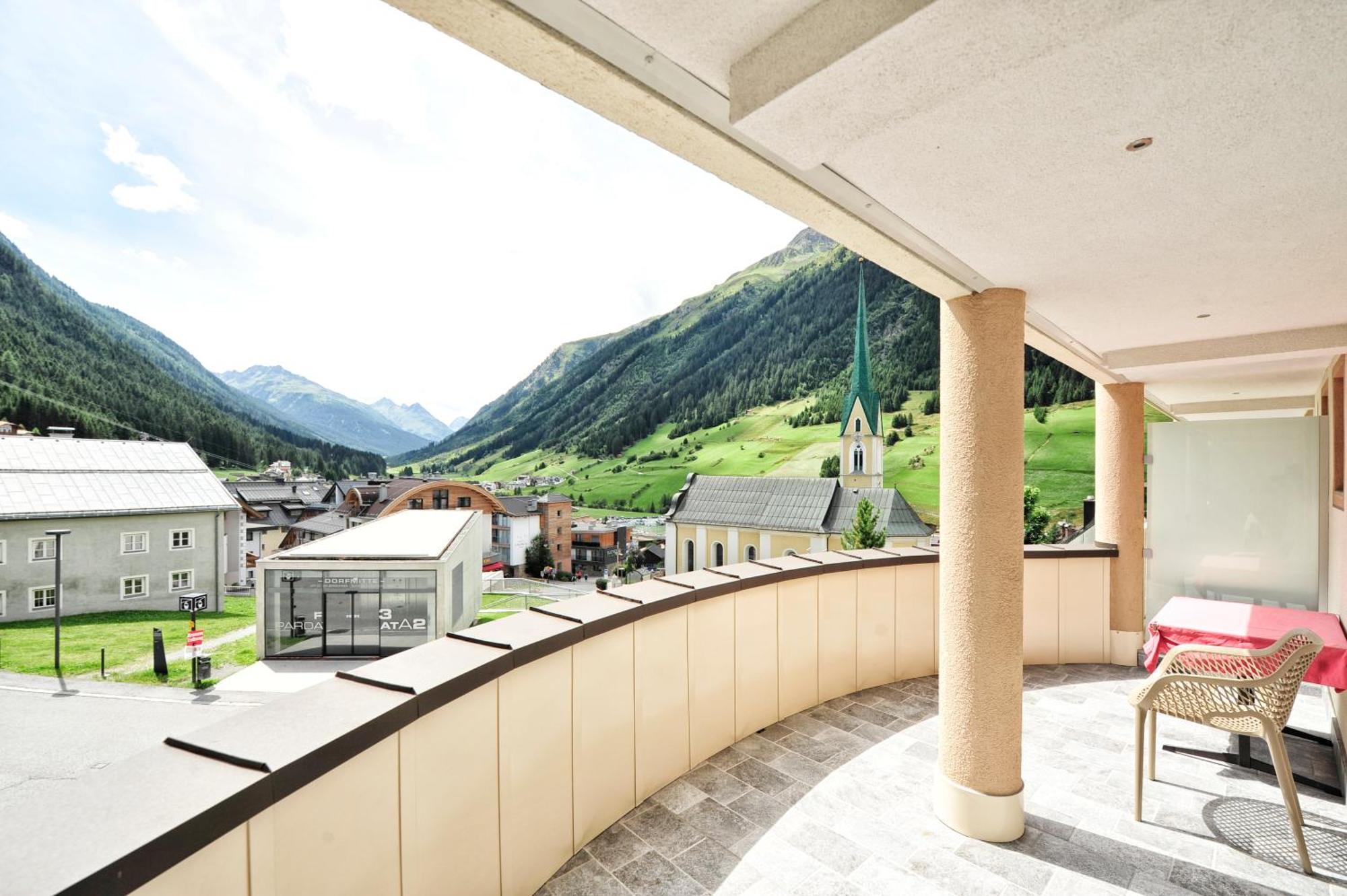 Hotel Jaegerhof Ischgl Exterior foto